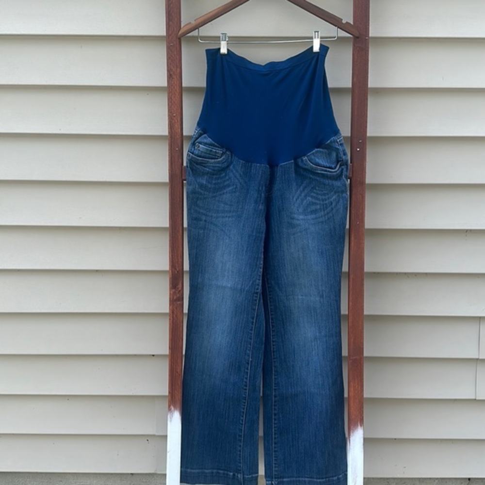 🌼OH BABY by Motherhood‎ Maternity Jean. Size M